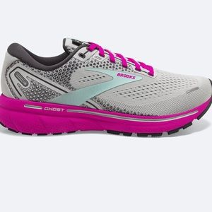 Women’s Brooks Ghost 14 Running tennis show size 8.5 EUC pink/gray